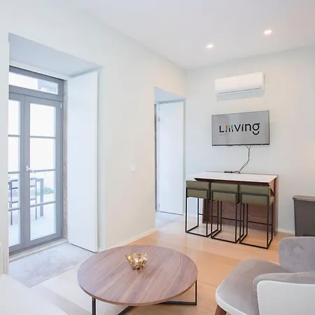 Apartment Liiiving In - Sweet Sunlight Terrace